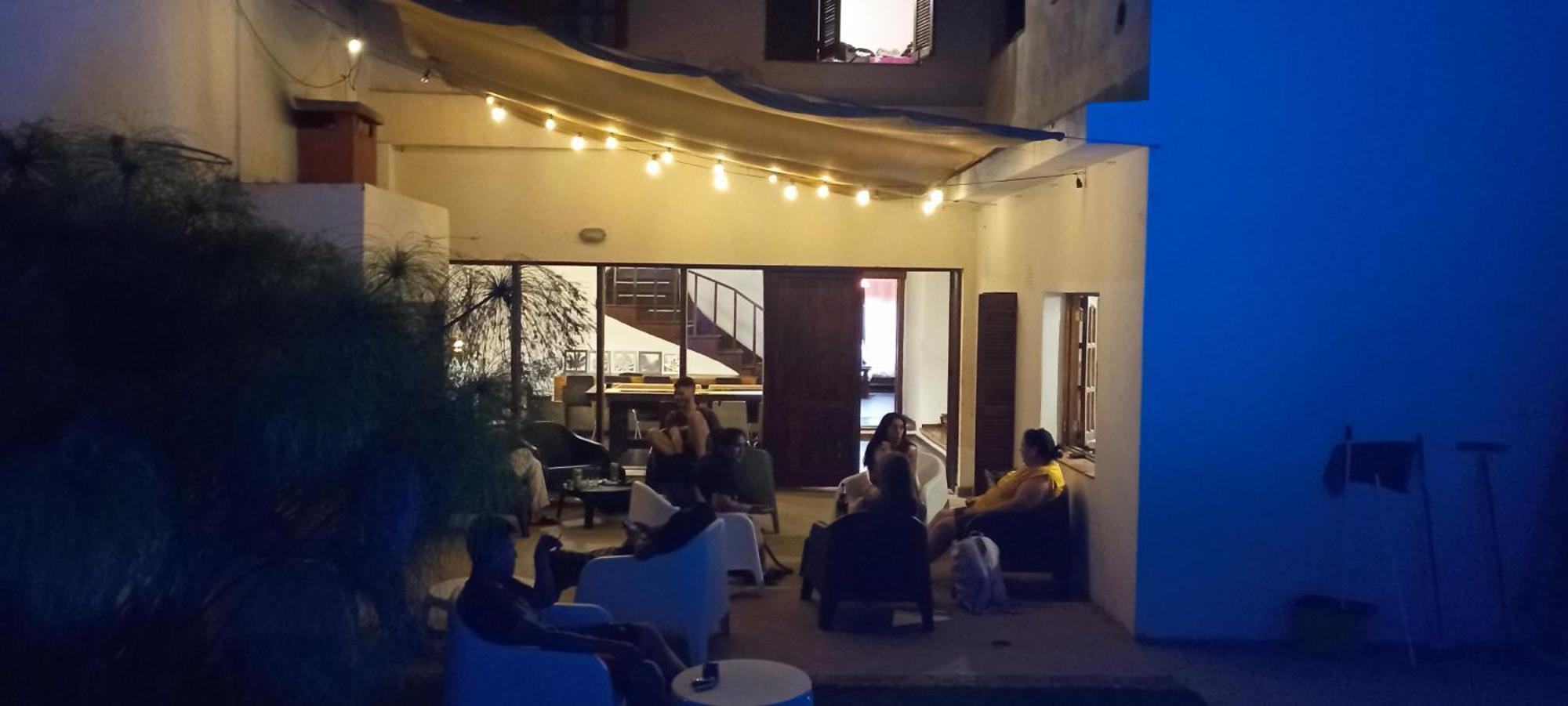 Gueemes Hostel Córdoba Exteriör bild